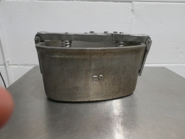 2 Ham molds B9